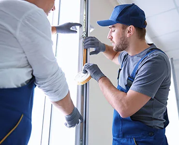 glass repair experts in Fort Myers, FL