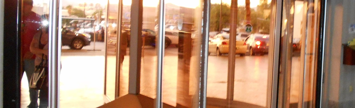 Storefront Glass Repair Cost in Fort Myers, FL